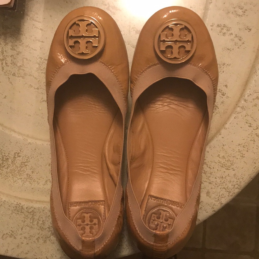 Tory Burch ballerina flat with elastic trim